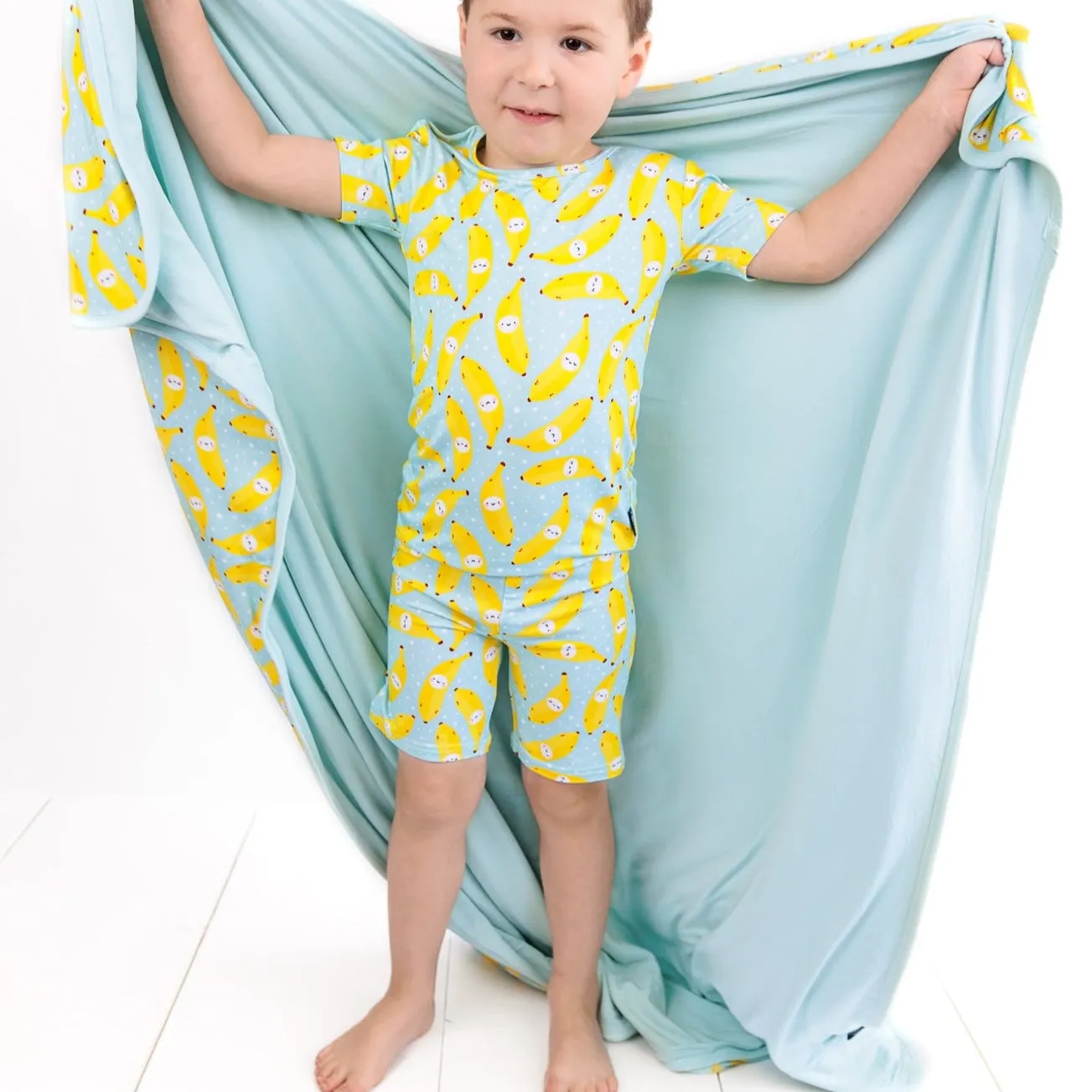 3 LAYER OVERSIZED COZY BLANKET- Kawaii Banana