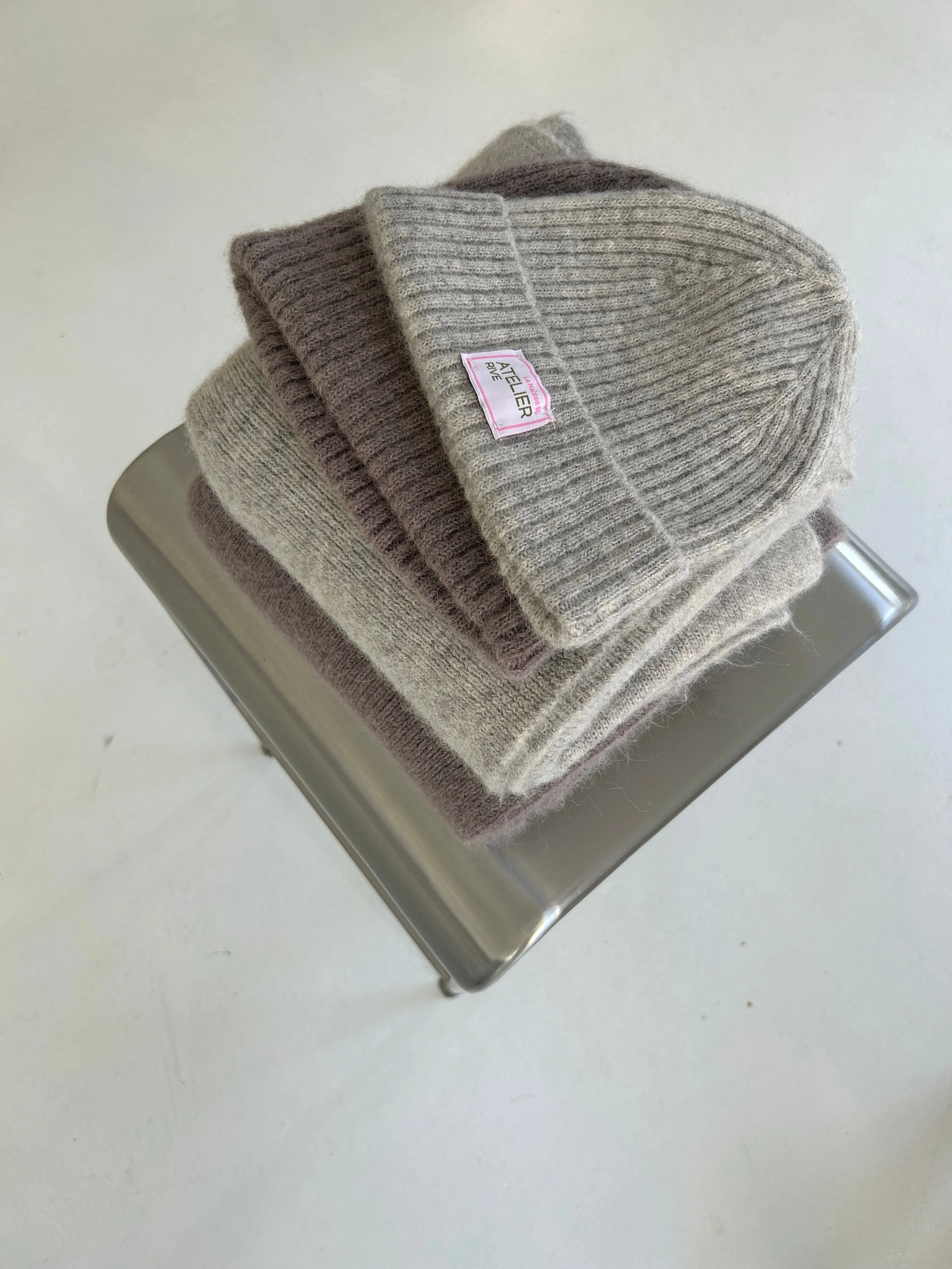 Claude Beanie Mini Plus