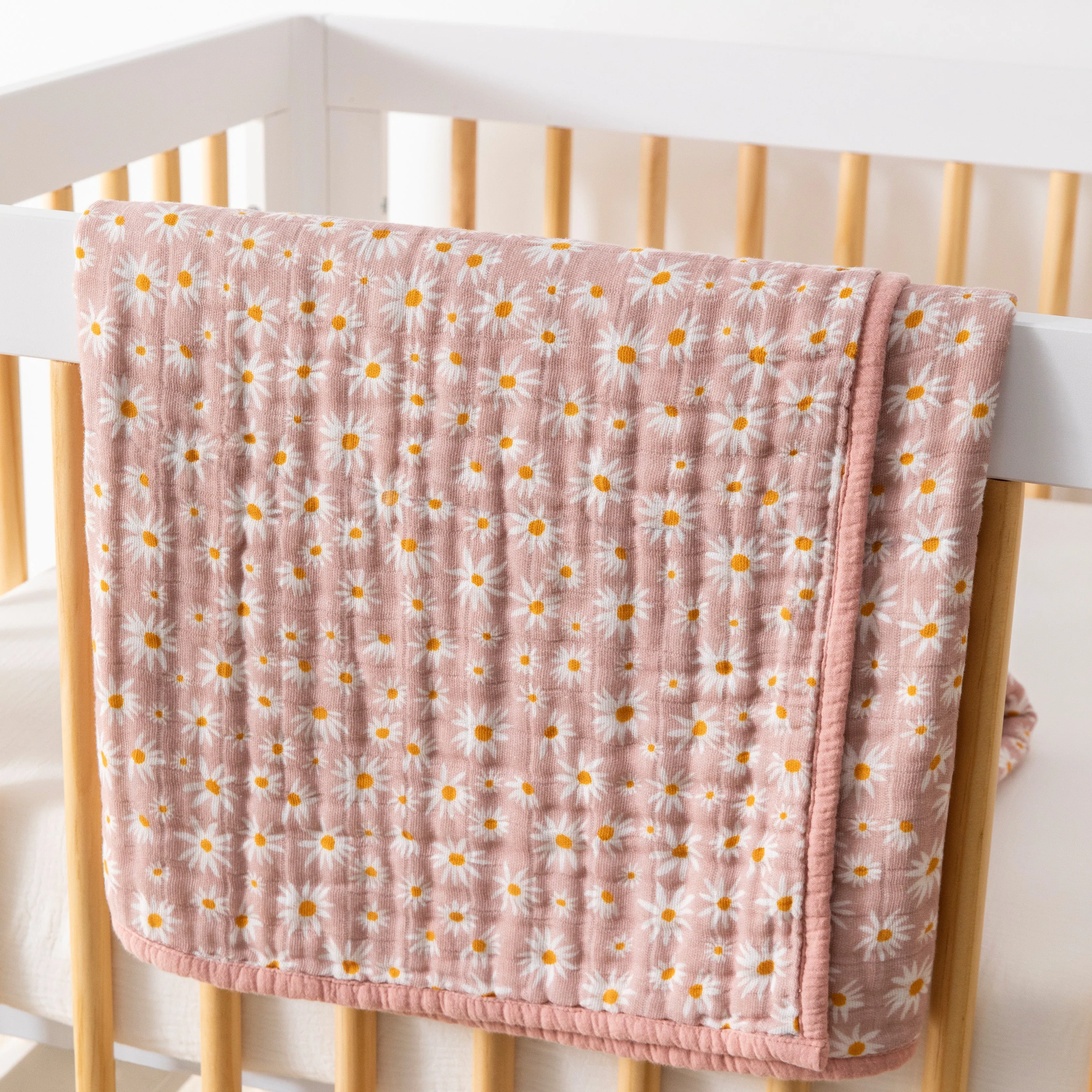 Daisy Quilt in 3-Layer GOTS Certified Organic Muslin Cotton