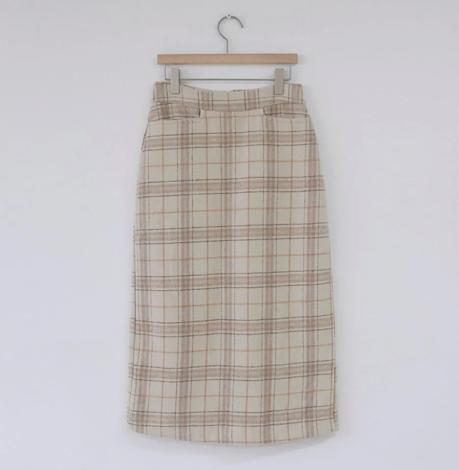 [Korean Style] Almond Plaid Pencil Skirt