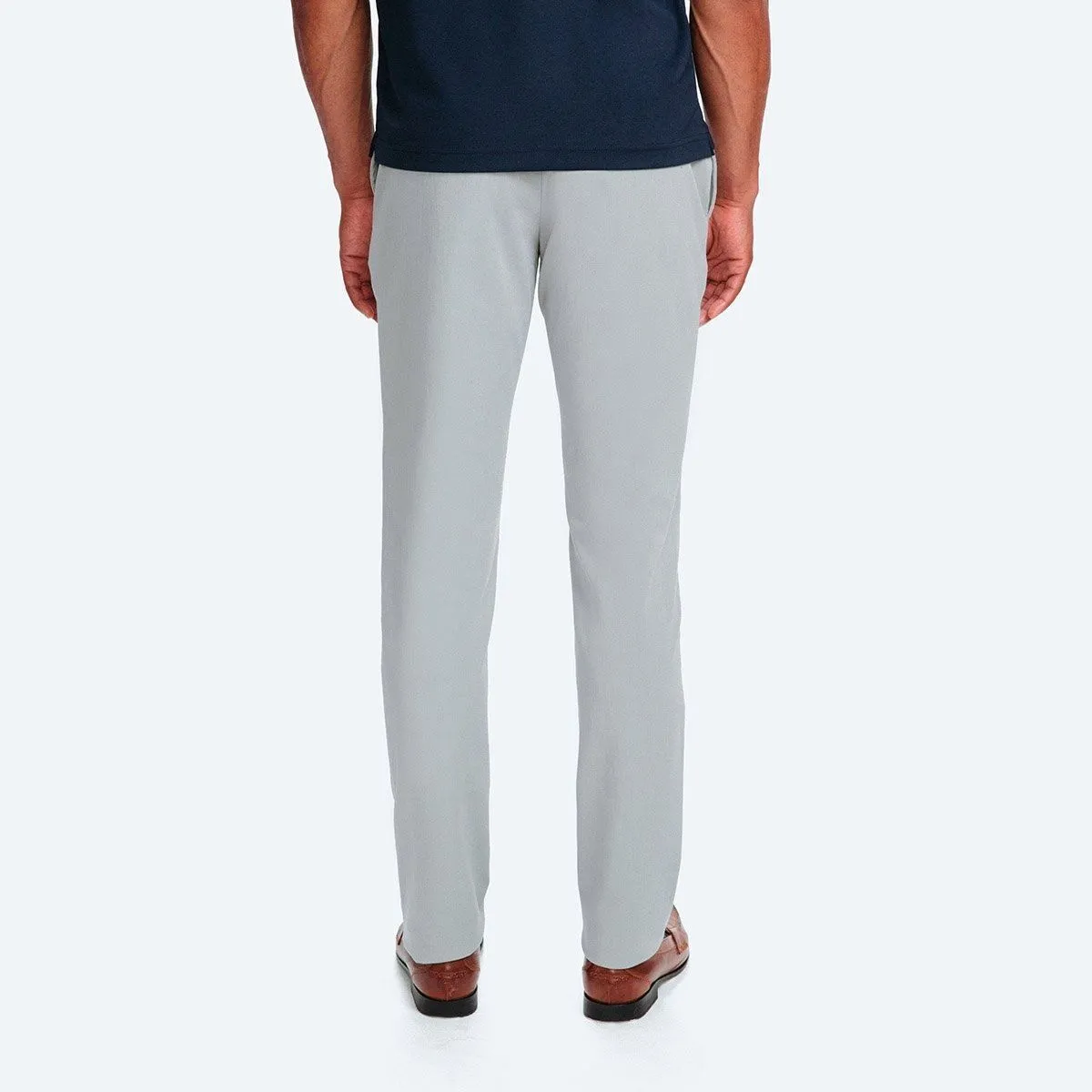 Men's Momentum Chino - Stone