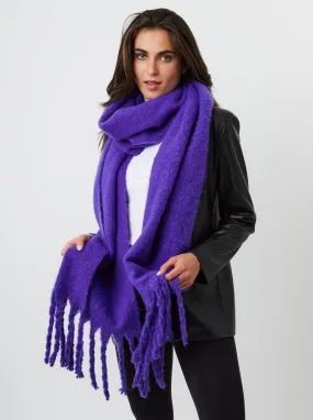 Oversized Chunky Soft Blanket Scarf in Dark Purple