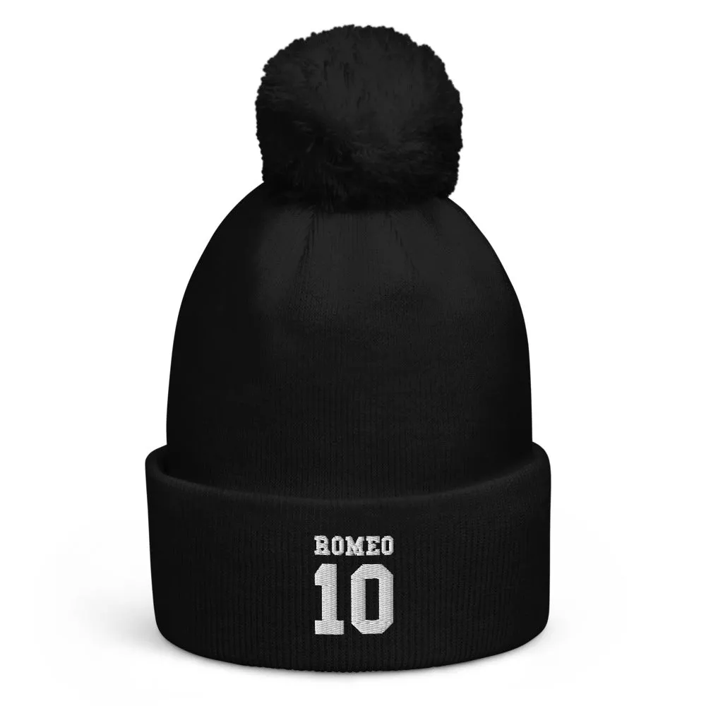 ROMEO & JULIET  POM POM BEANIE