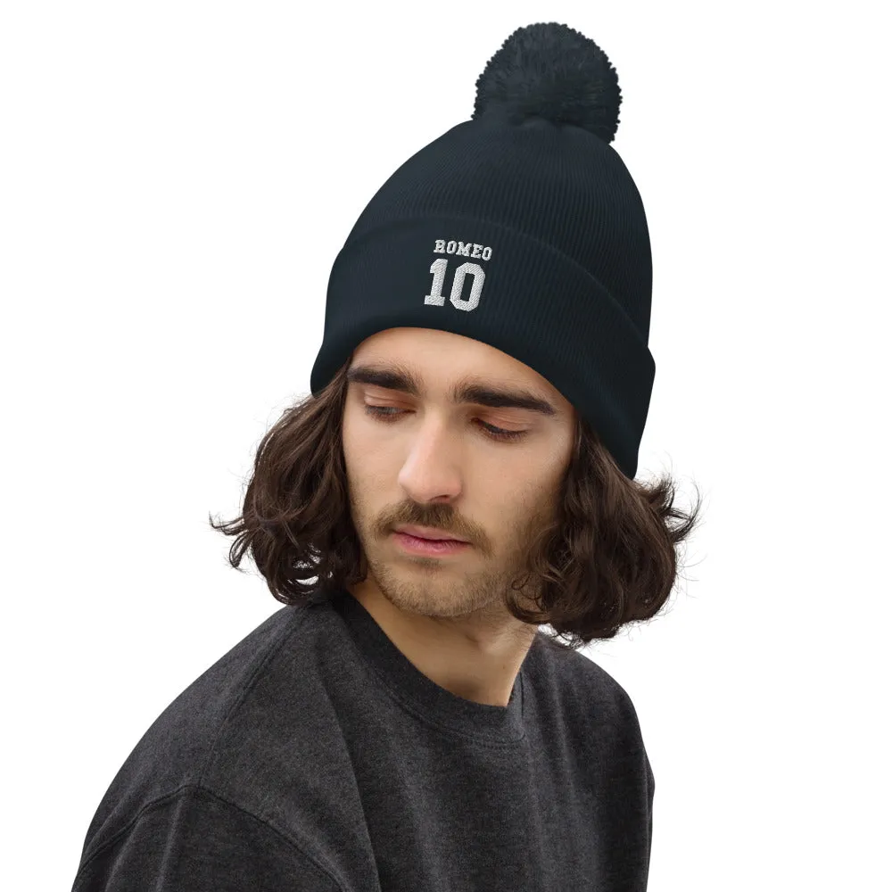 ROMEO & JULIET  POM POM BEANIE